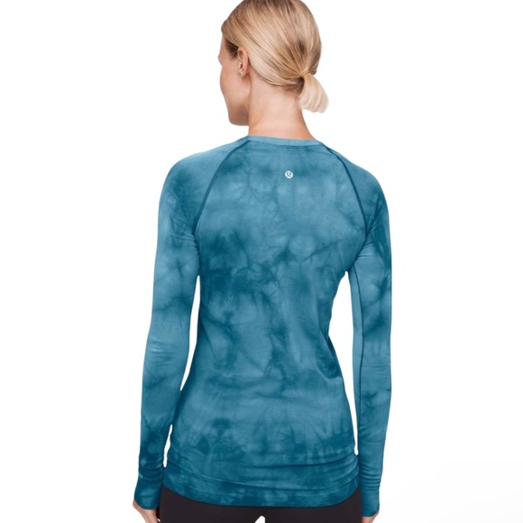 Lululemon Blue swiftly tech long sleeve size 4⭐️ - Picture 12 of 13